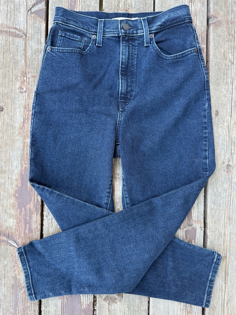 Levi’s high waisted taper jeans - Picture 3 of 6